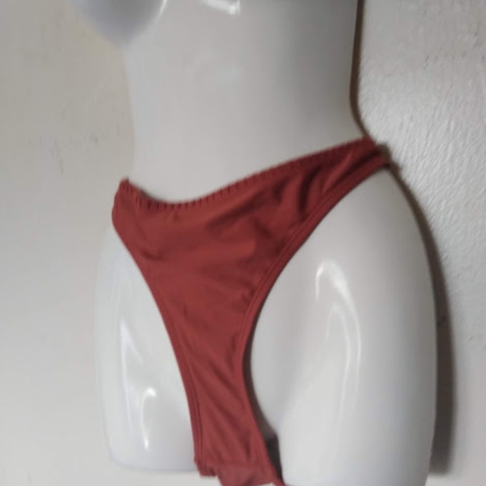 😍Brand New Sexy  Ika-kul Bottom Bikini Size Large
